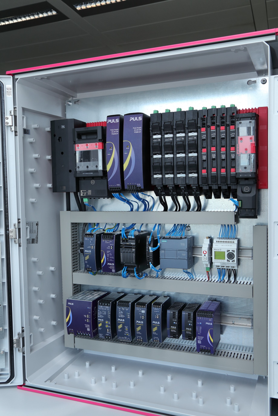 Rittal and PULS enter a technology partnership