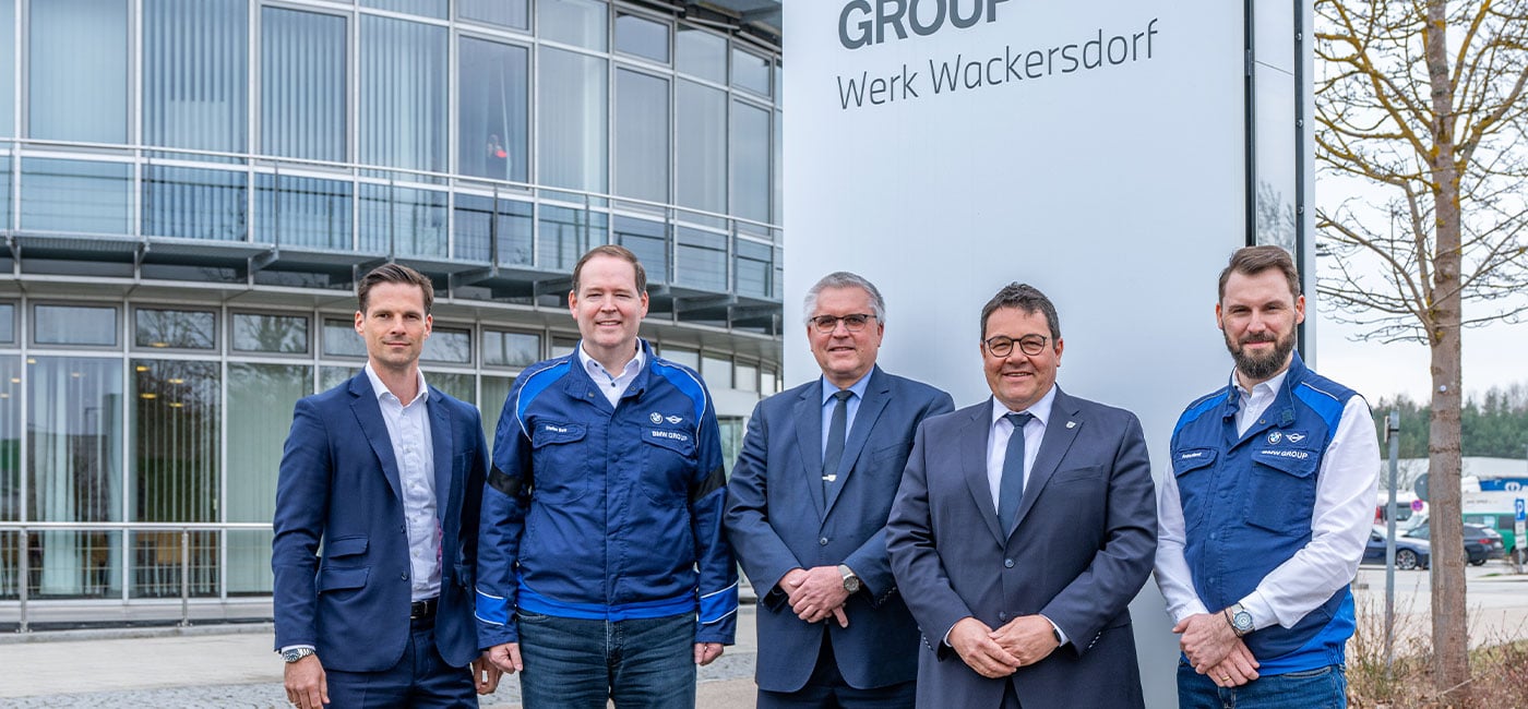 BMW Group builds Competence Centre at Wackersdorf site