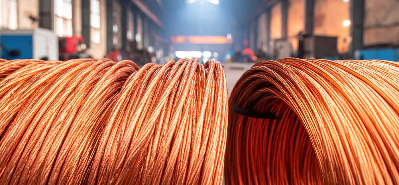 A Digi-Spool is a continuous, custom-cut length of material drawn from a manufacturer’s original pack quantity or spool, and because DigiKey charges no additional cut fees and imposes no minimum order quantity, you can order a single foot just as easily as you can several thousand.