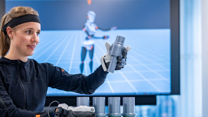 BMW Group Plant Landshut develops software for humanoids
