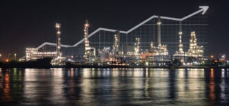 Manufacturing returns to growth as business confidence improves