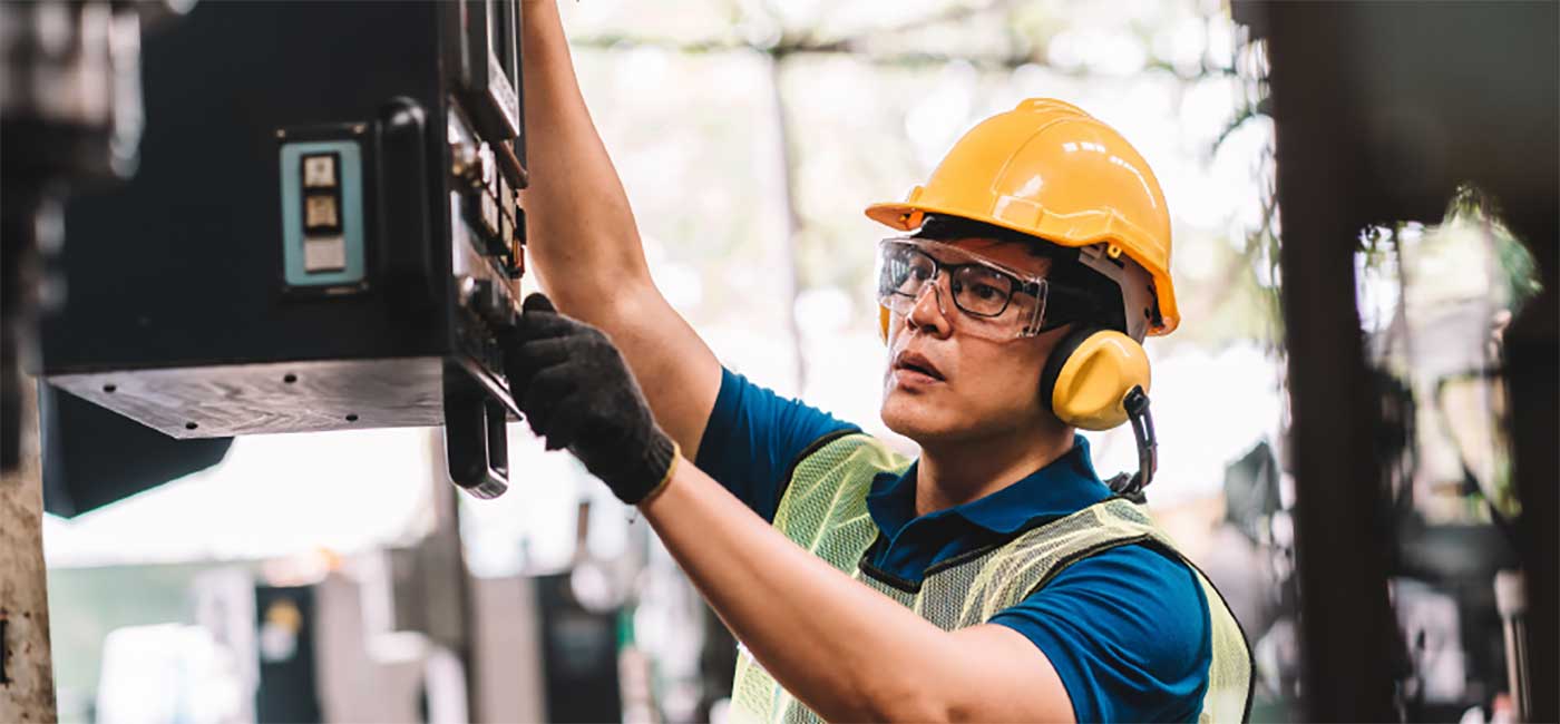 A new ABB whitepaper predicts industrial power systems will generate, store and optimise energy in response to grid conditions.